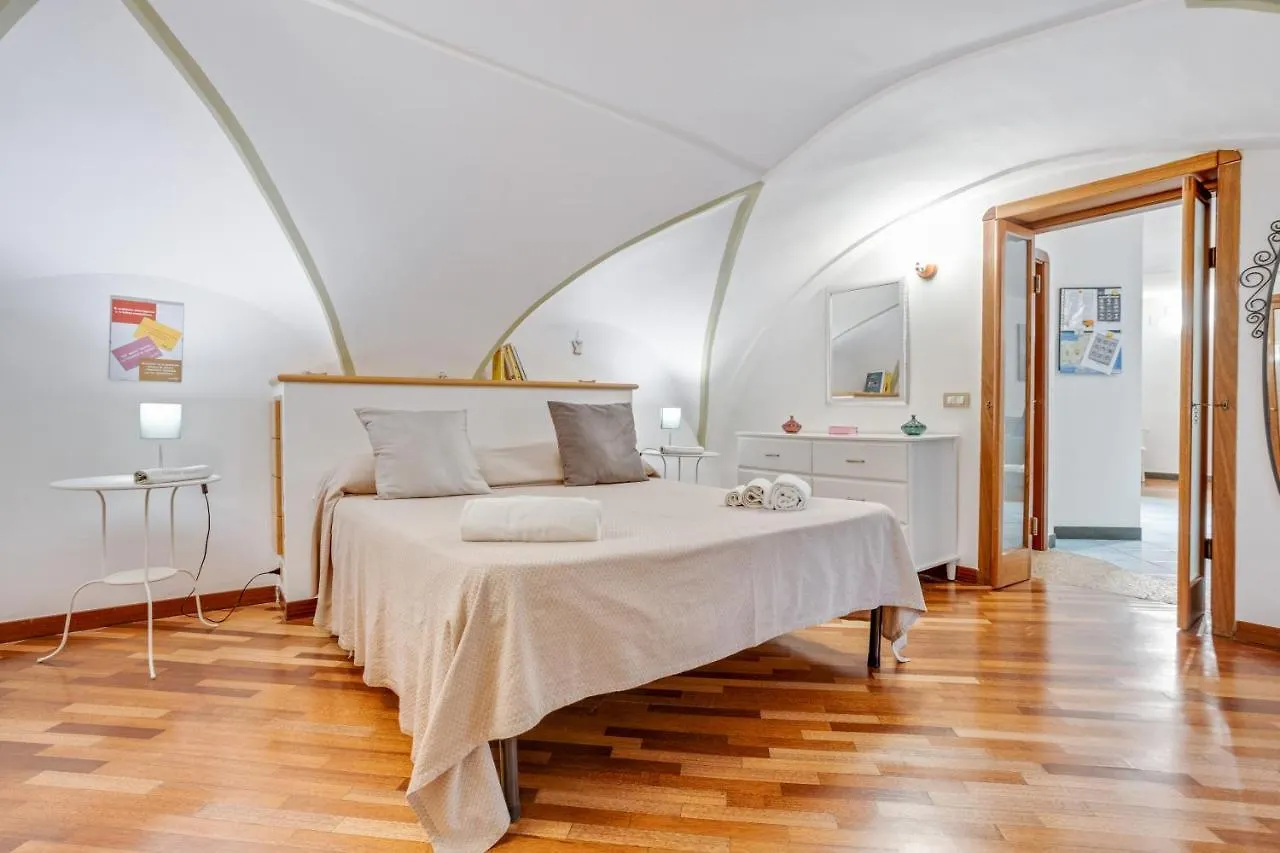 Apartment Guesthost - Casa Querida Central & Elegant Flat Naples
