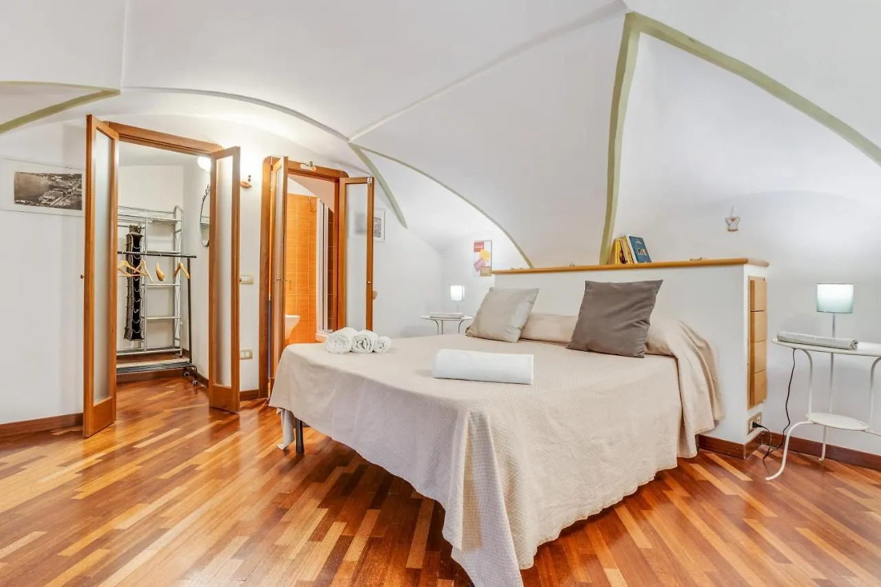 Guesthost - Casa Querida Central & Elegant Flat Napoli 0*,